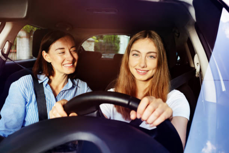 Treinamento de Direção para Mulheres Habilitadas Valor Perdizes - Treinamento para Condutores Habilitados